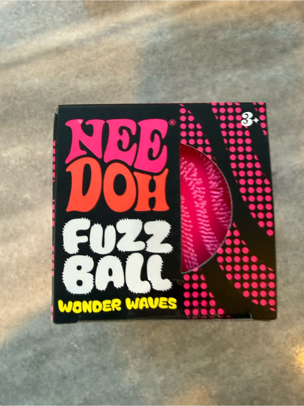 NeeDoh Fuzz Ball Wonder Waves - Pink